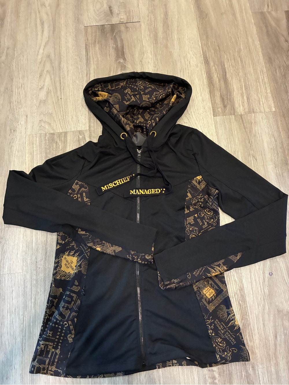 Hot Topic harry Potter Black and Gold 'Mischief Managed' Hooded Jacket